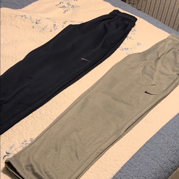 Nike Other - Nike sweatpants grey and navy